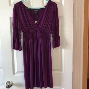 Ladies dress stretchy empire waist and 3/4 sleeves